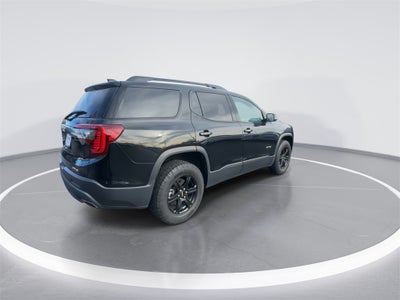 2022 GMC Acadia AT4