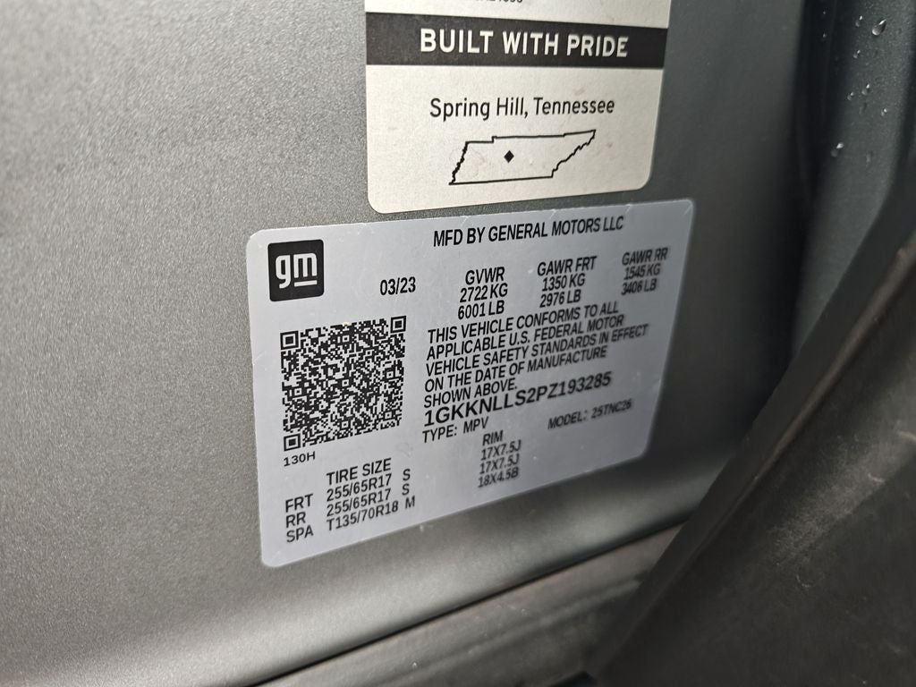 2023 GMC Acadia AT4