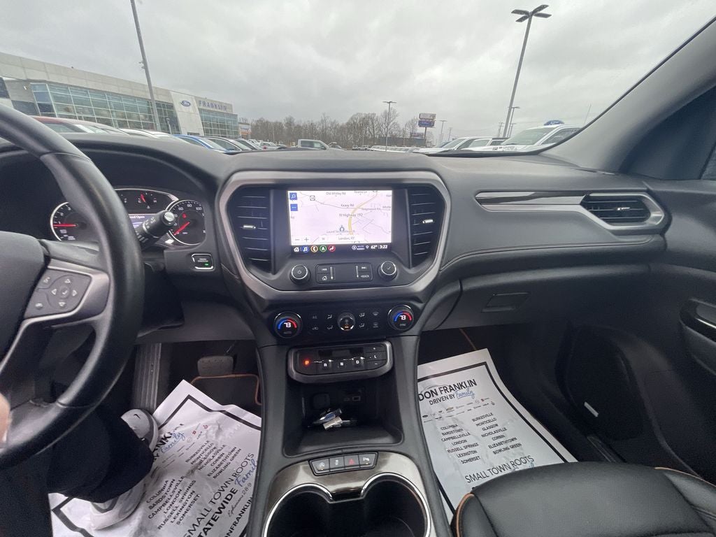 2023 GMC Acadia AT4