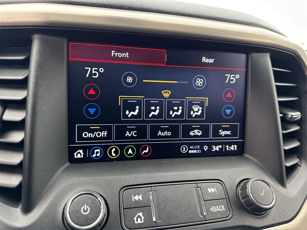 2022 GMC Acadia Denali