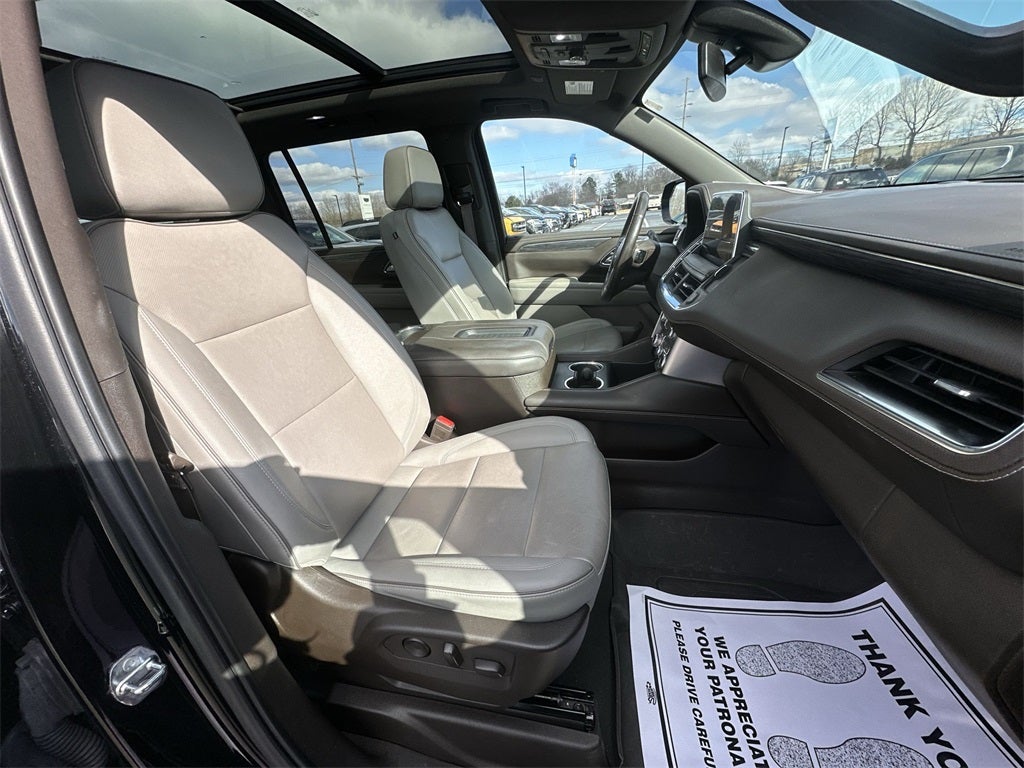 2022 GMC Yukon XL SLT