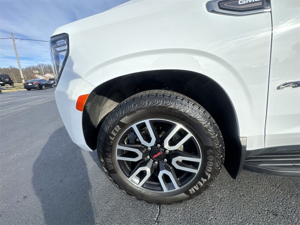 2023 GMC Yukon XL AT4