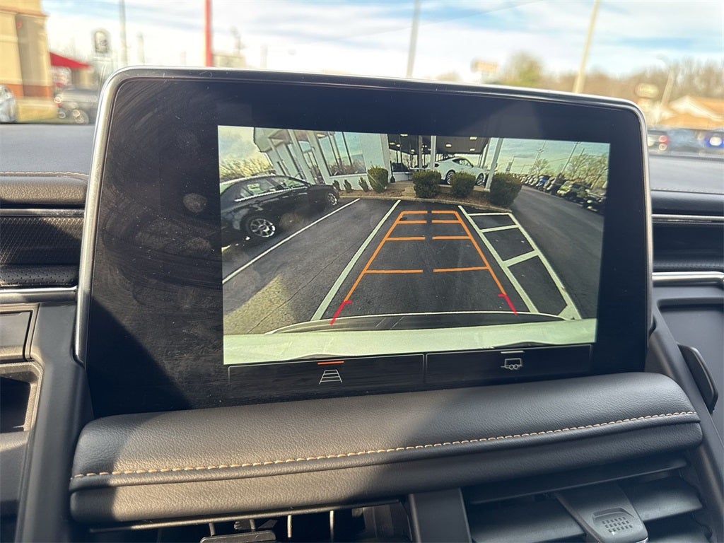 2023 GMC Yukon XL AT4