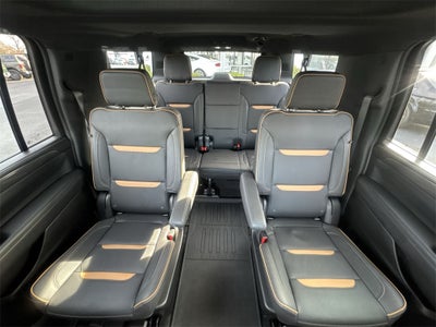 2023 GMC Yukon XL AT4