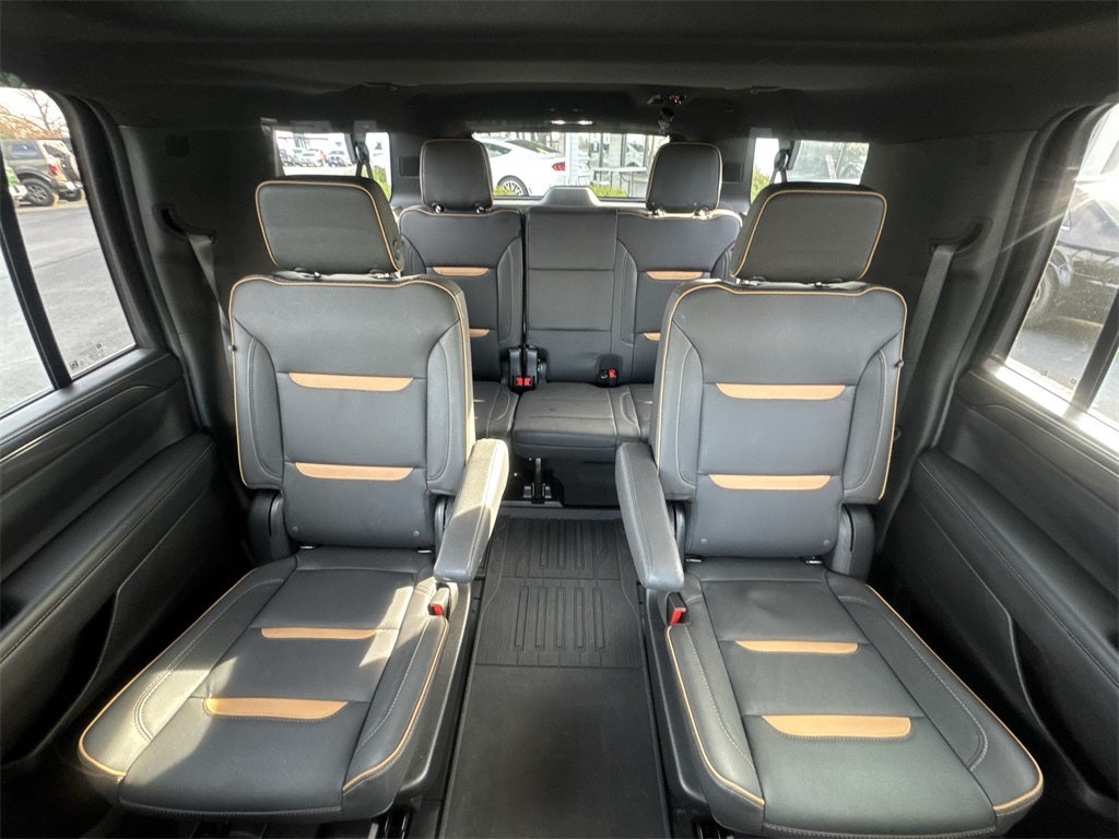 2023 GMC Yukon XL AT4
