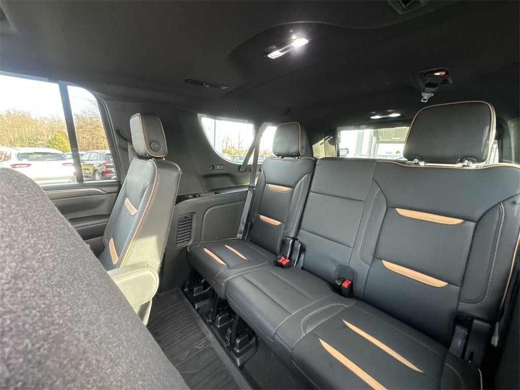 2023 GMC Yukon XL AT4