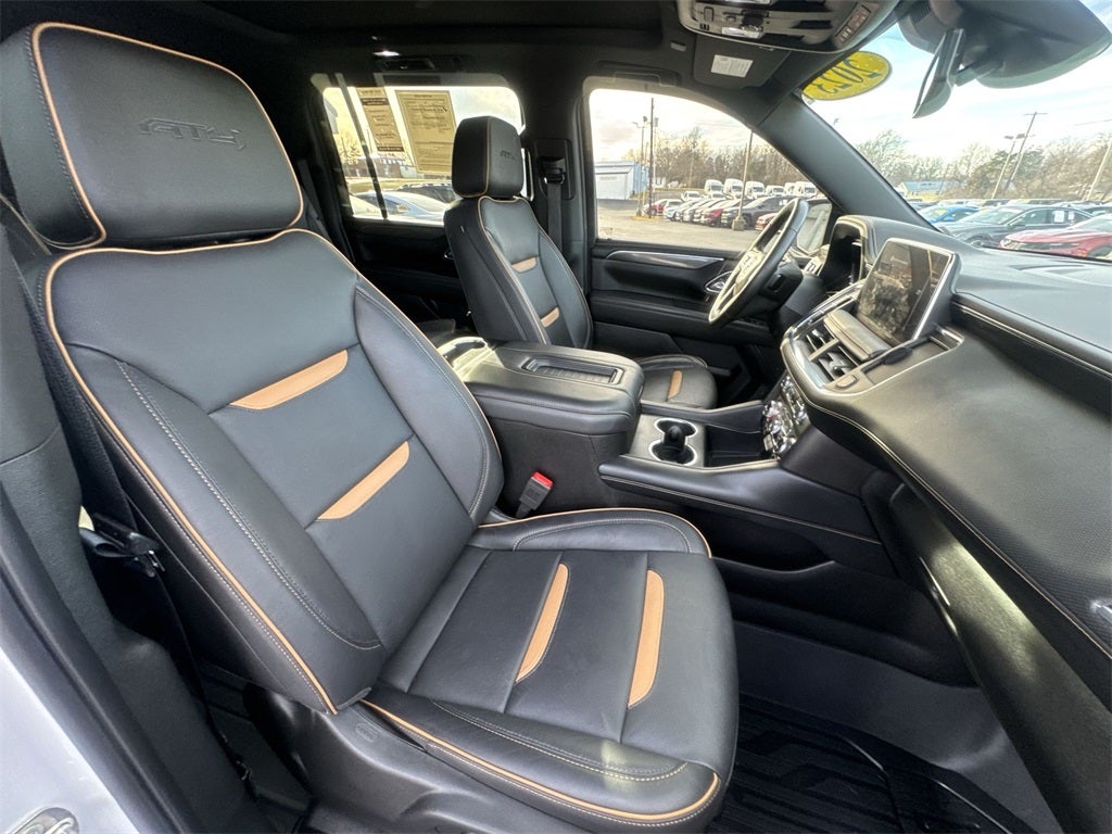 2023 GMC Yukon XL AT4