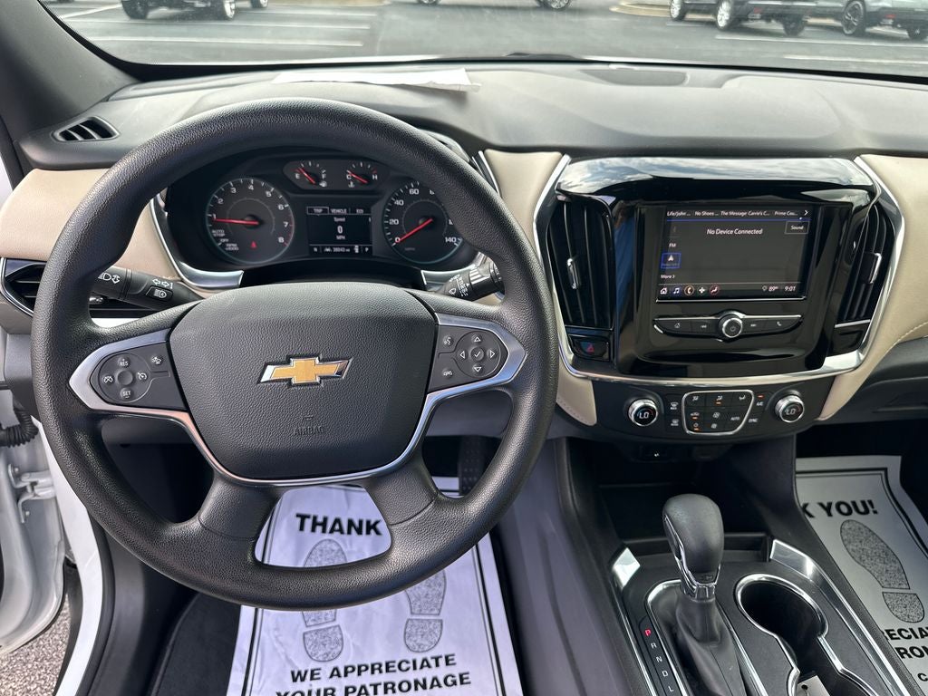2023 Chevrolet Traverse LS