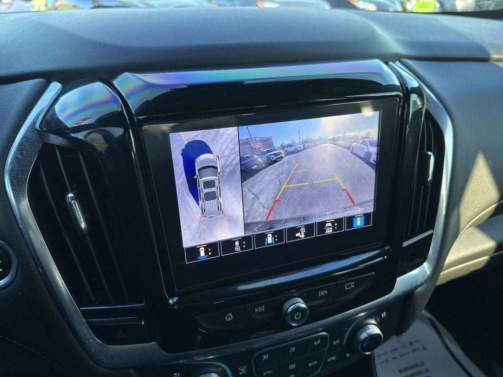 2023 Chevrolet Traverse Premier