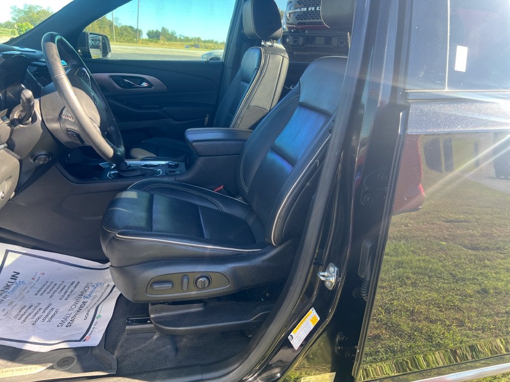 2023 Chevrolet Traverse Premier