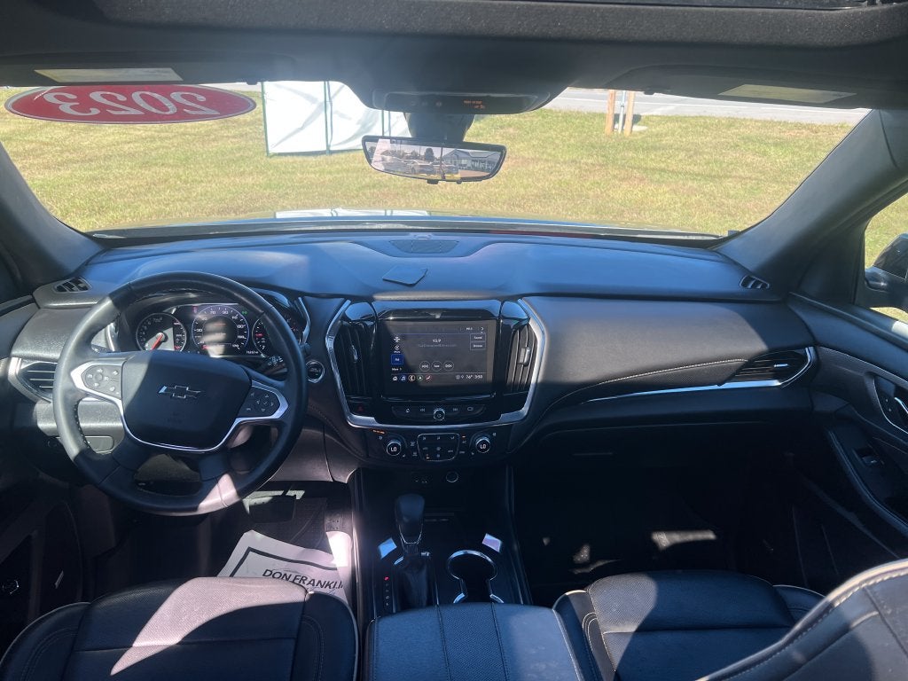 2023 Chevrolet Traverse Premier