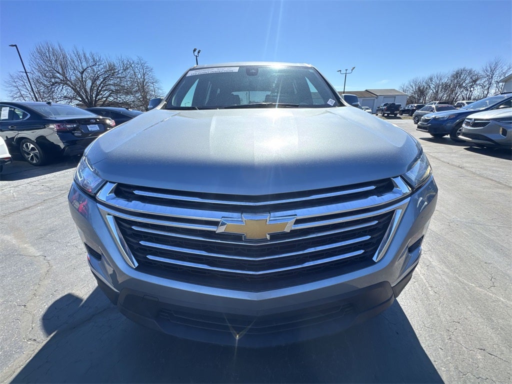 2023 Chevrolet Traverse LT Leather