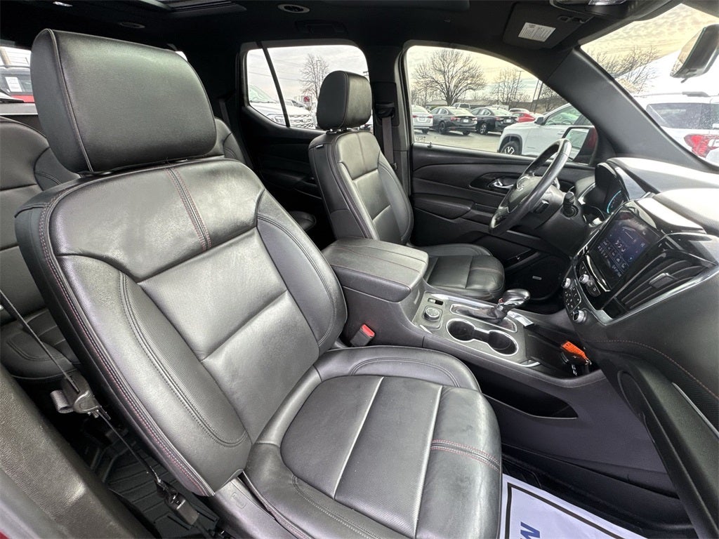 2022 Chevrolet Traverse RS