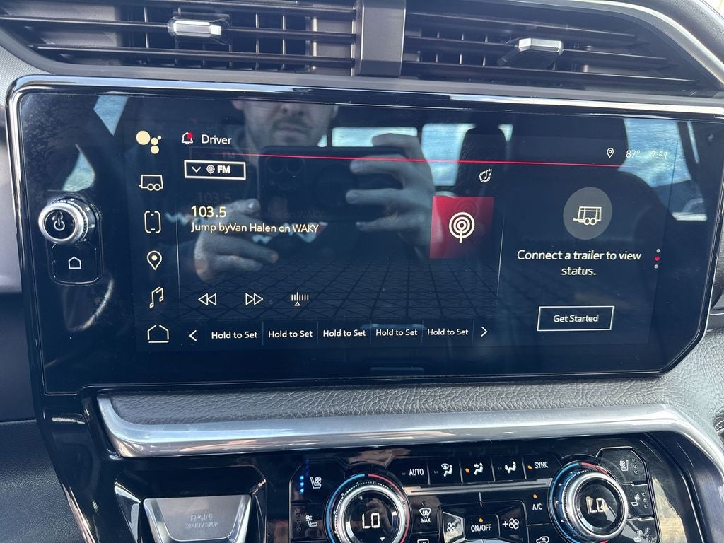 2024 GMC Sierra 2500HD Denali