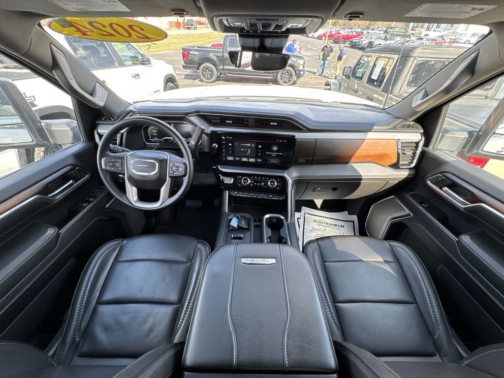 2024 GMC Sierra 2500HD Denali