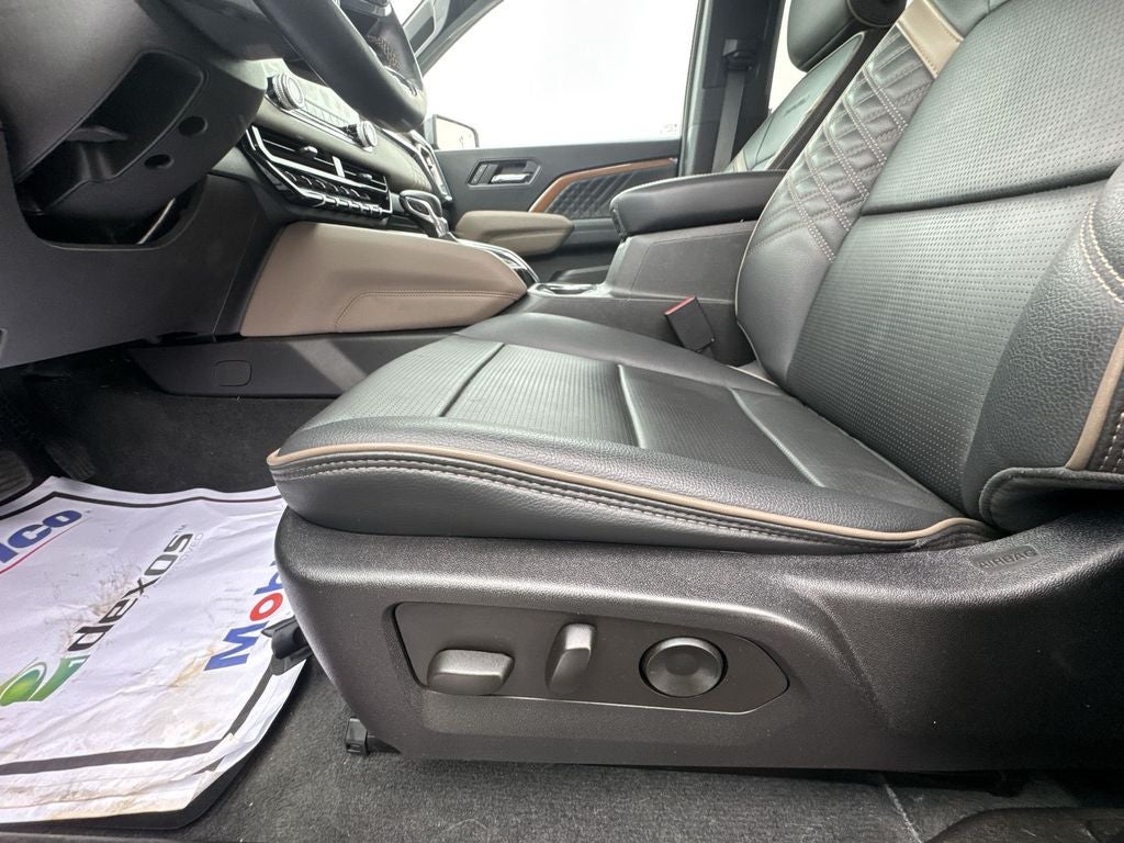 2023 GMC Canyon Denali