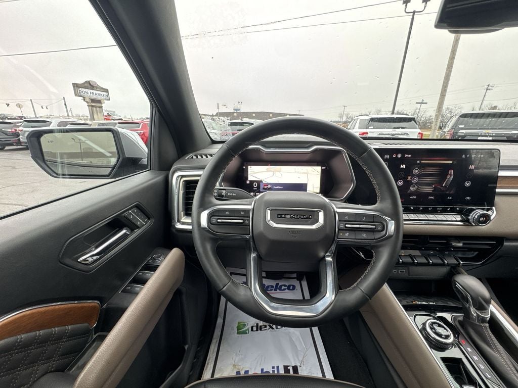 2023 GMC Canyon Denali