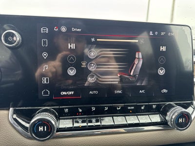 2023 GMC Canyon Denali