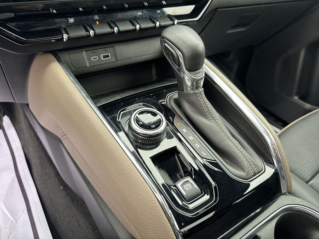 2023 GMC Canyon Denali