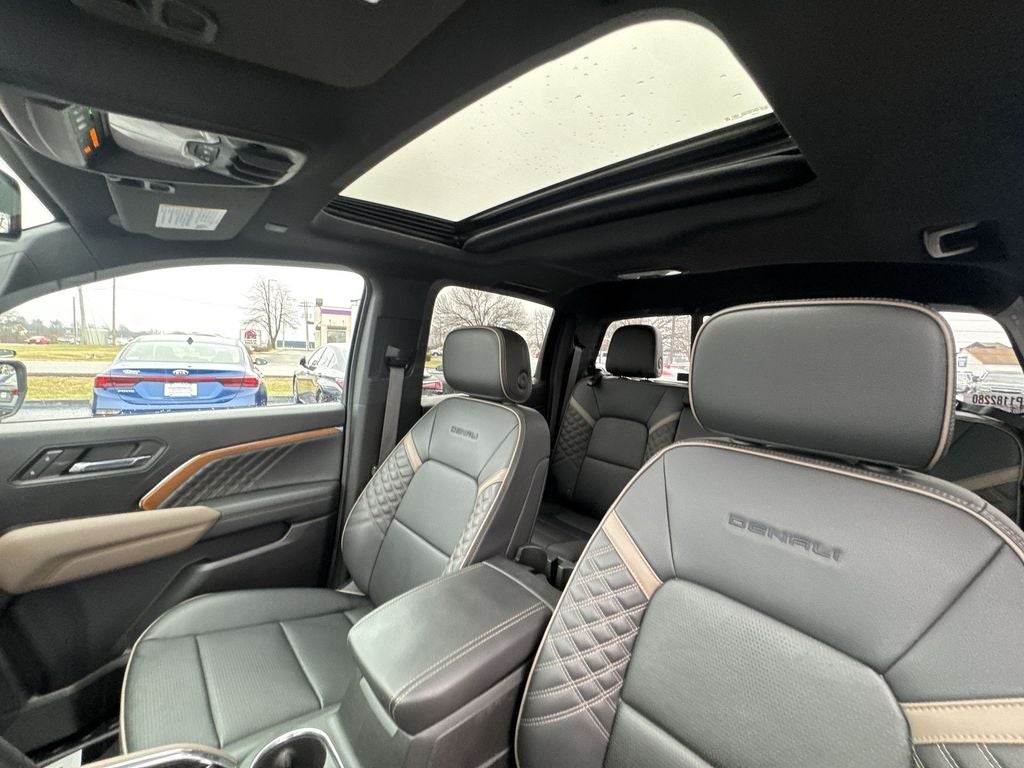 2023 GMC Canyon Denali