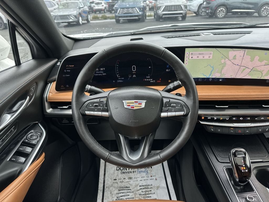 2024 Cadillac XT4 Premium Luxury