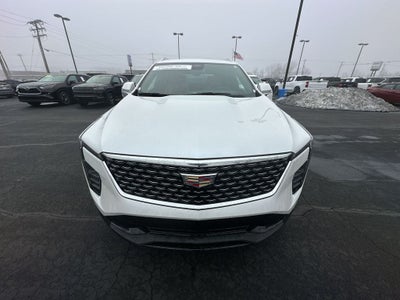 2024 Cadillac XT4 Premium Luxury