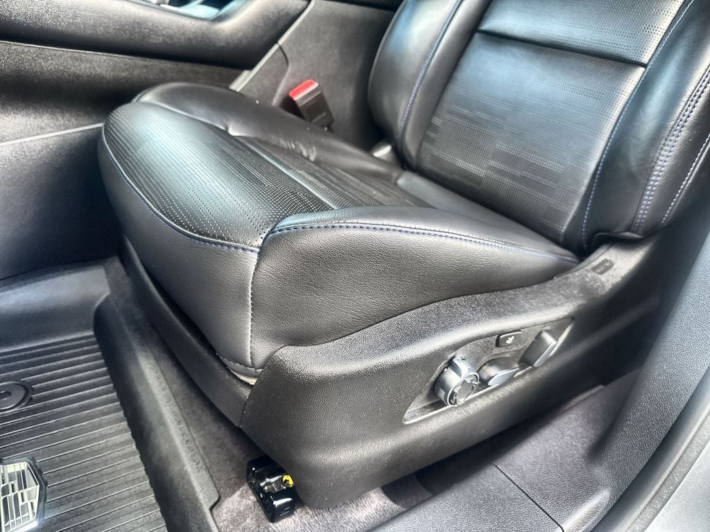 2025 Cadillac XT4 Sport
