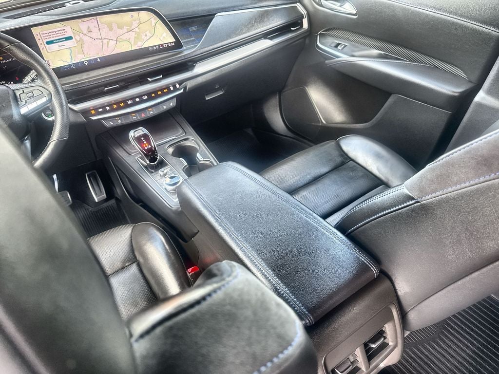 2025 Cadillac XT4 Sport