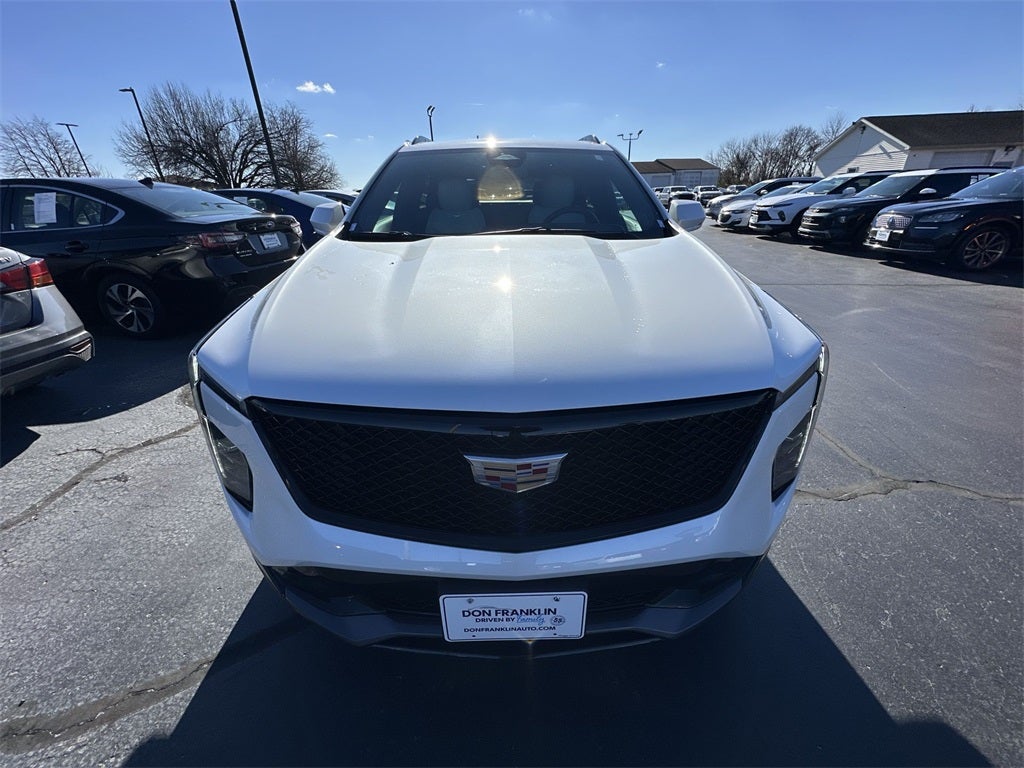 2024 Cadillac XT4 Sport