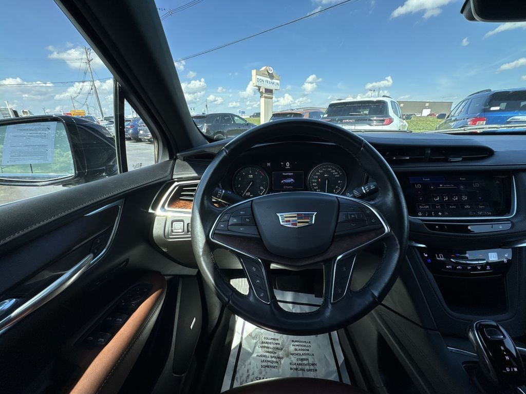 2021 Cadillac XT5 Premium Luxury