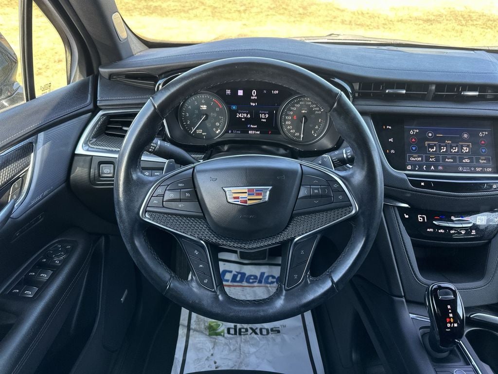 2024 Cadillac XT5 Sport