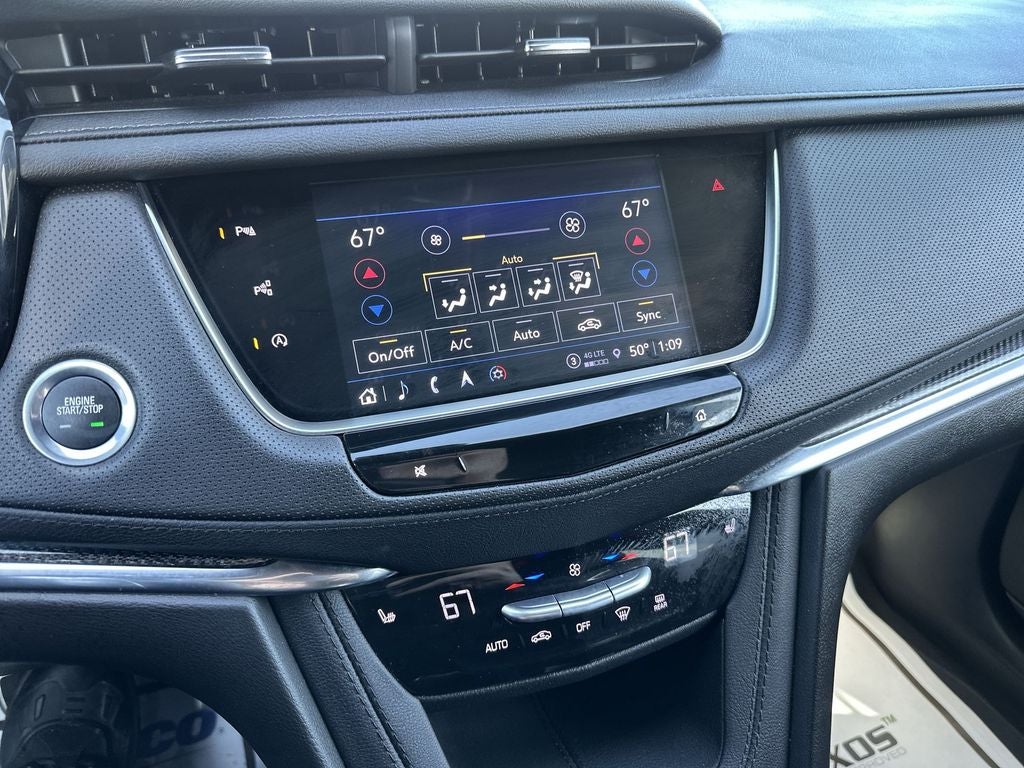 2024 Cadillac XT5 Sport