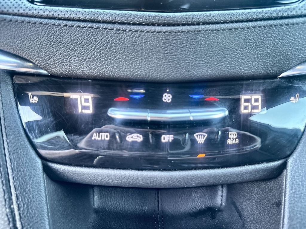 2023 Cadillac XT5 Sport
