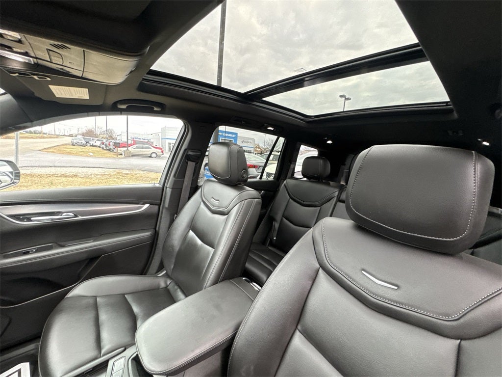 2024 Cadillac XT6 Luxury