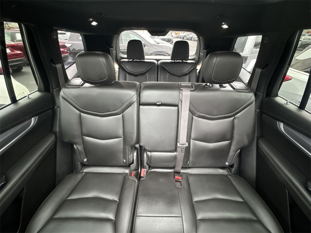 2024 Cadillac XT6 Luxury