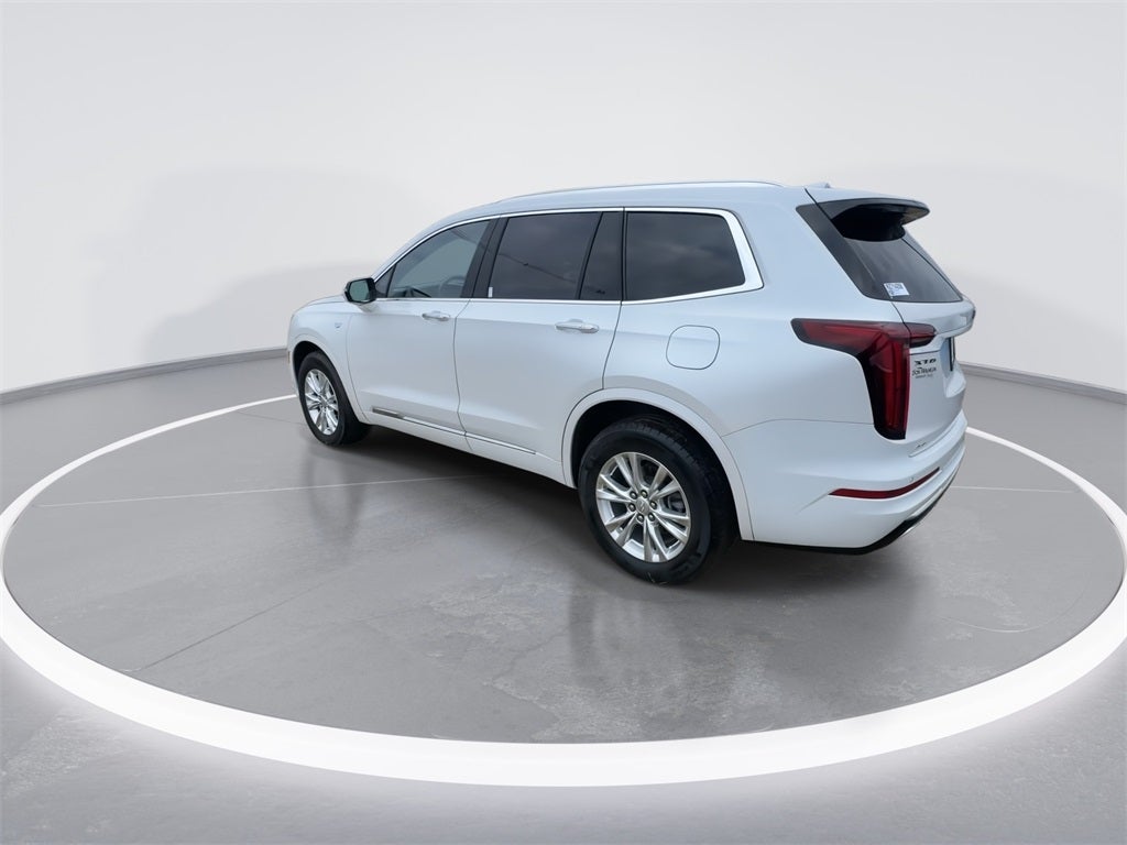 2024 Cadillac XT6 Luxury