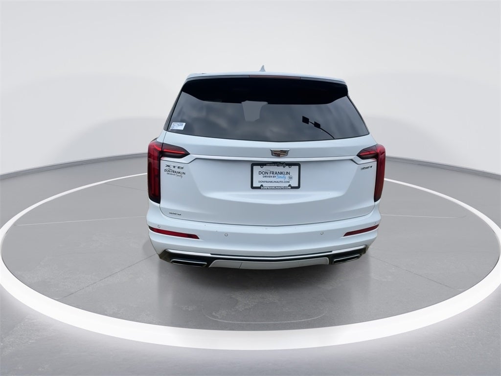 2024 Cadillac XT6 Luxury