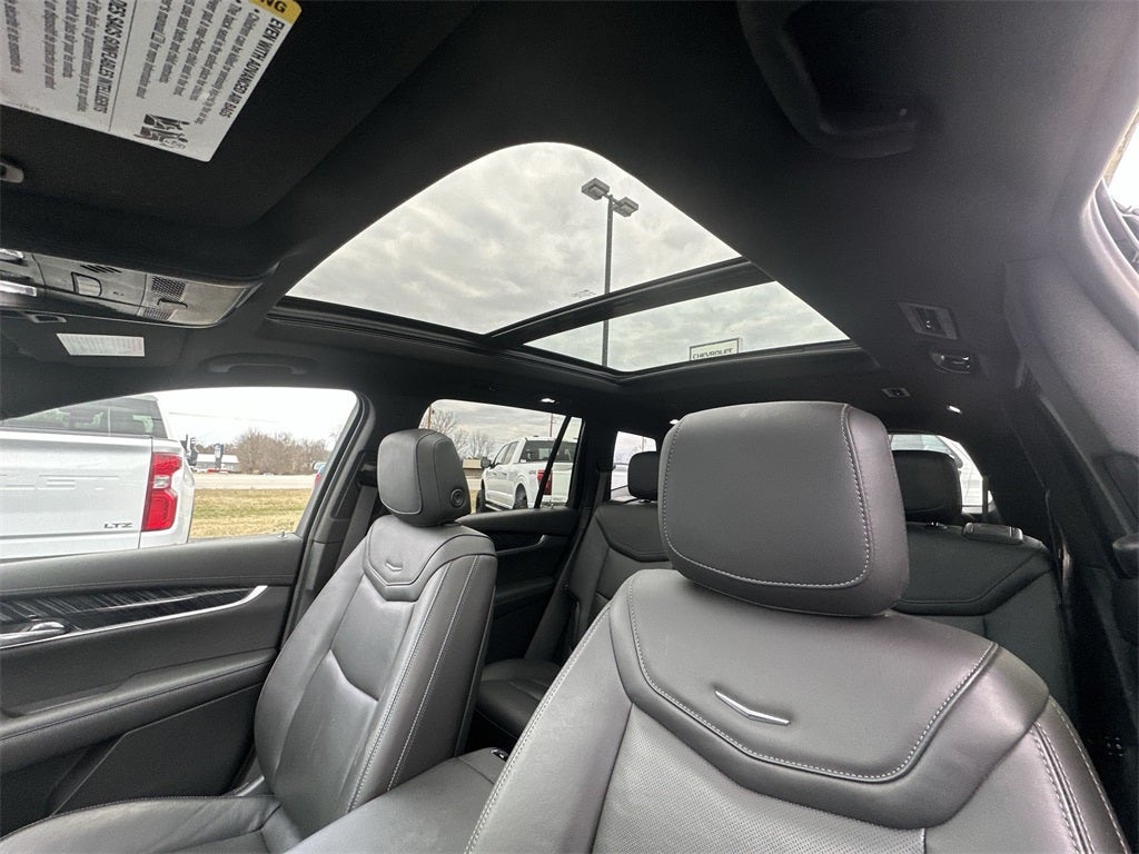 2023 Cadillac XT6 Premium Luxury