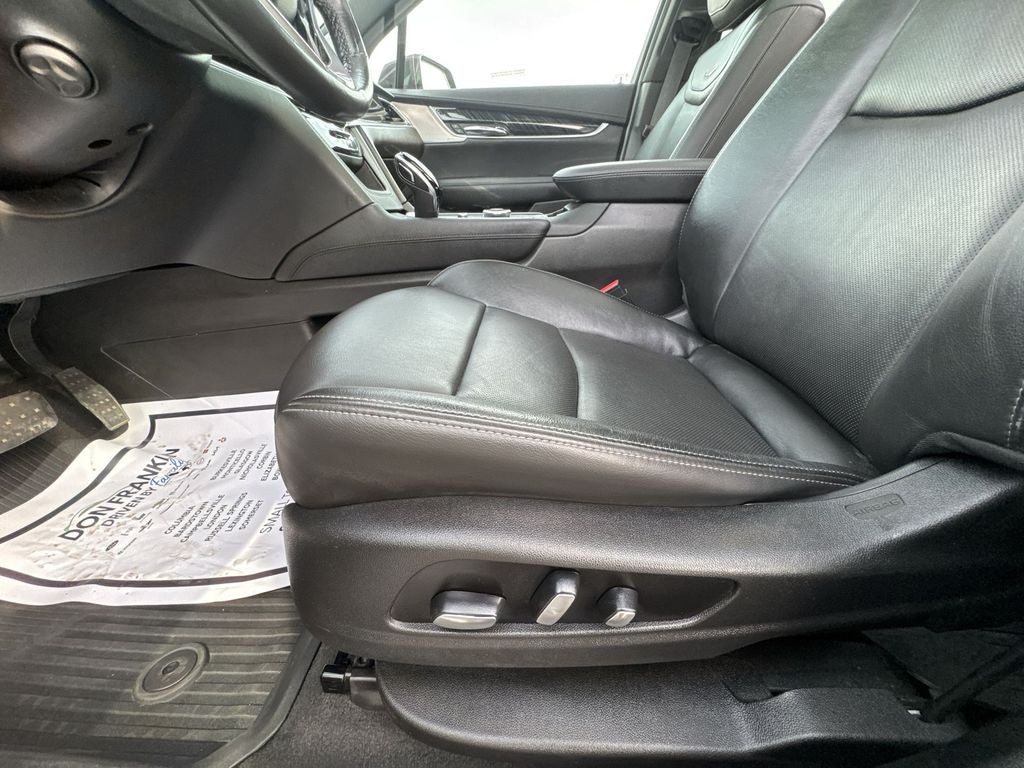 2021 Cadillac XT6 Premium Luxury