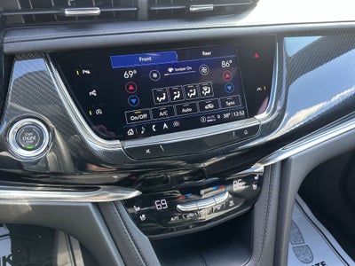 2023 Cadillac XT6 Sport