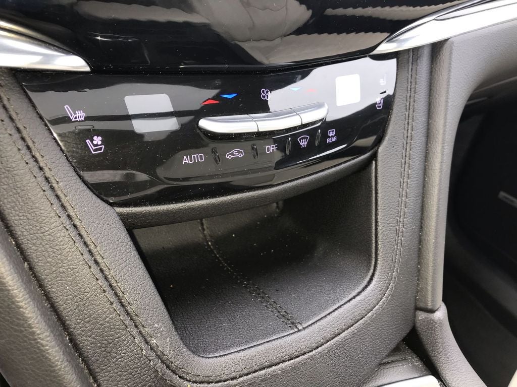 2023 Cadillac XT6 Sport