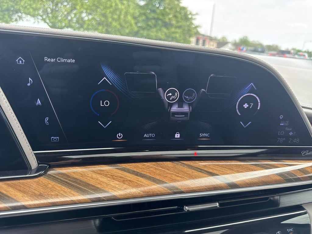 2024 Cadillac Escalade Sport Platinum