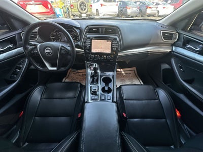 2023 Nissan Maxima SV