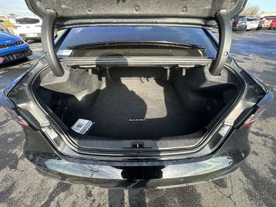 2023 Nissan Maxima SV