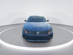 2017 Volkswagen Passat 1.8T R-Line