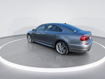 2017 Volkswagen Passat 1.8T R-Line