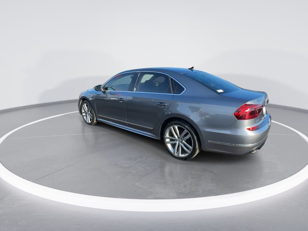 2017 Volkswagen Passat 1.8T R-Line