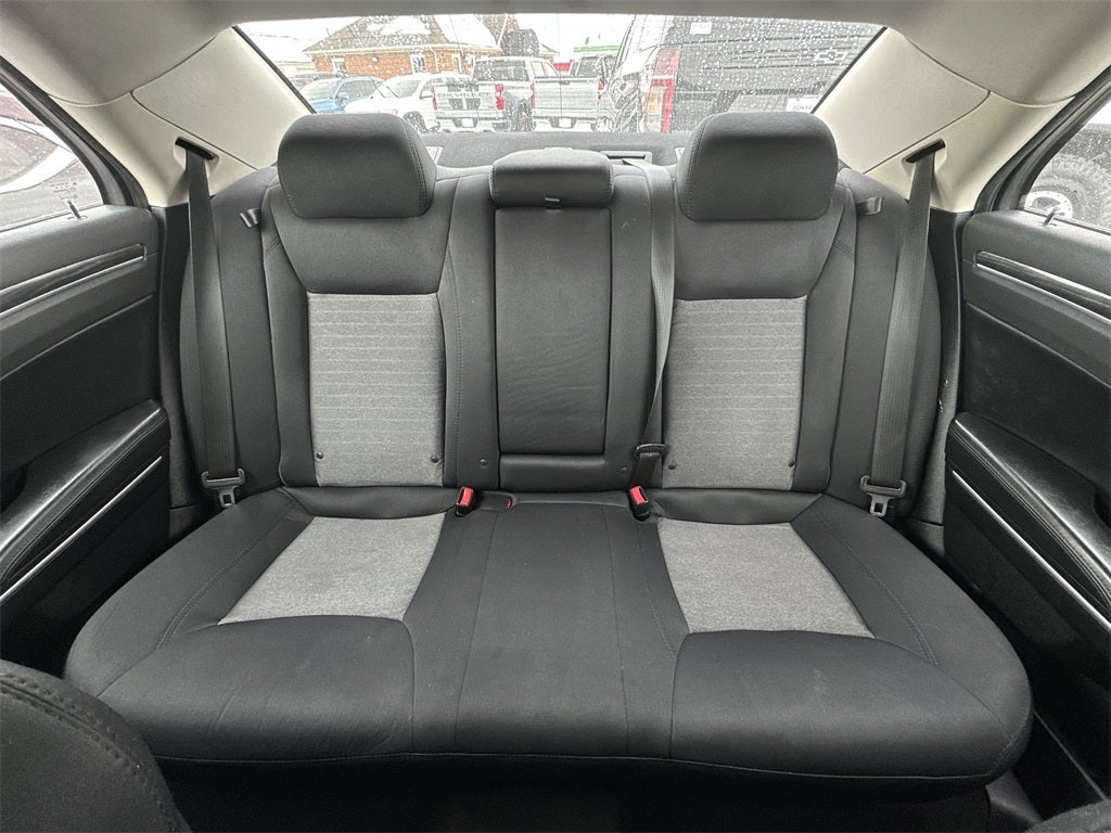 2019 Chrysler 300 Touring