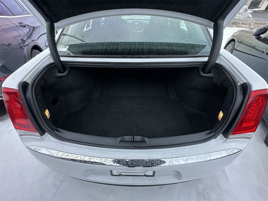 2019 Chrysler 300 Touring