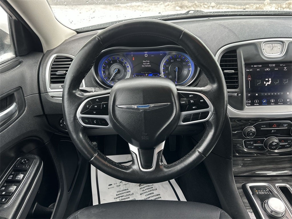 2019 Chrysler 300 Touring